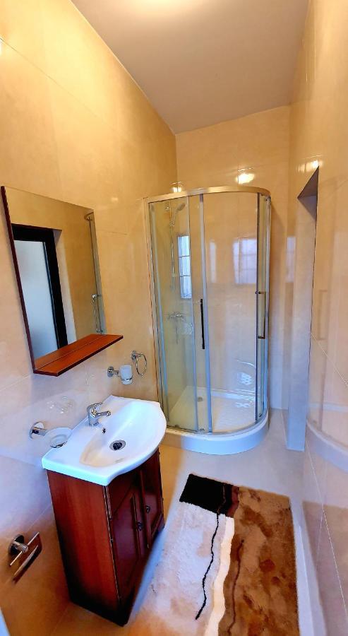 Zur Krone Aparthotel Widdershausen 외부 사진
